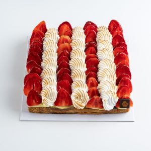 tarte carrée fraises et rhubarbe 5 personnes